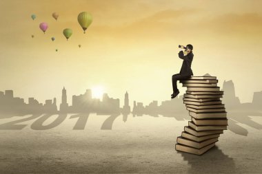 Erkek girişimci kitaplar 2017 ile oturur