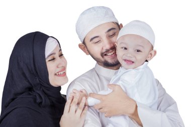 Karı koca bebek studio sarılma