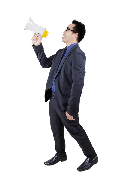 Hombre trabajador hablando con un megáfono —  Fotos de Stock