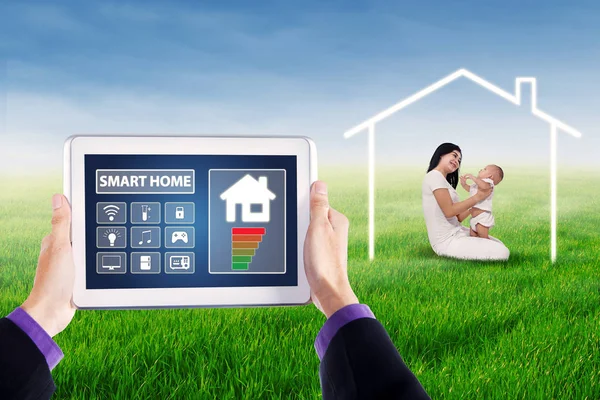 Anne ve bebek ile akıllı ev sistemi Apps