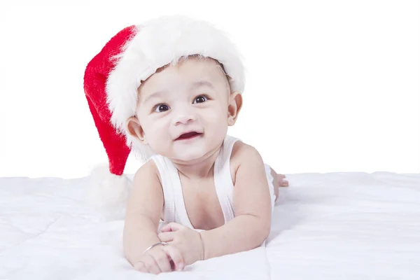 Dziecko Boże Narodzenie kapelusz w studio — Zdjęcie stockowe