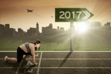 Kadın ile çalışmaya hazır spor giyim