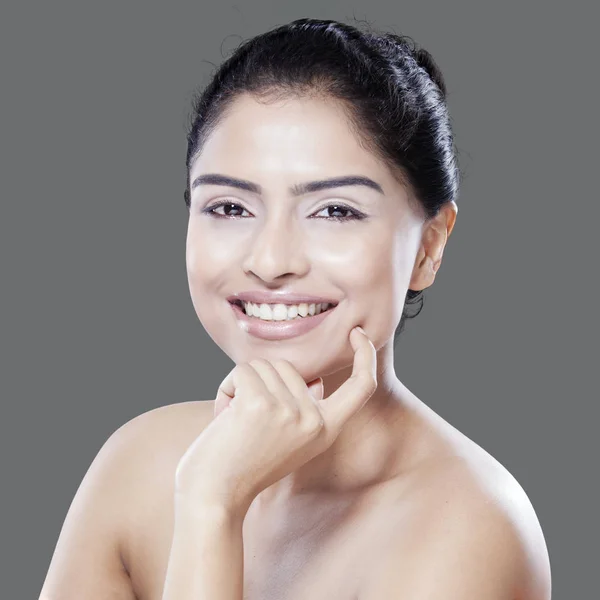 Cute model after skincare smiling at camera — Stock Photo, Image