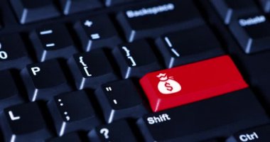 El basarak düğmesi ile para çantası simgesini