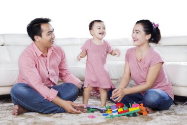 Anne ile kızı studio eğlenmek