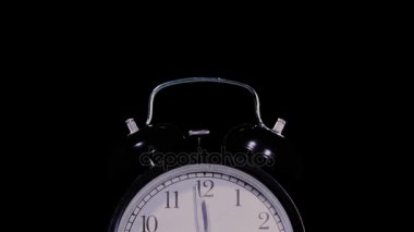 Yeni yıl arifesi zil çalar saat