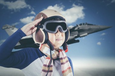 Küçük çocuk bir pilot olmak istiyorum