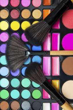 Fırçalar kadar yapmak ve palet kadar yapmak 