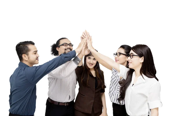 Equipe de negócios celebrando sua realização — Fotografia de Stock