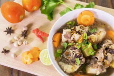 Masada Endonezya kuyruklu çorbası