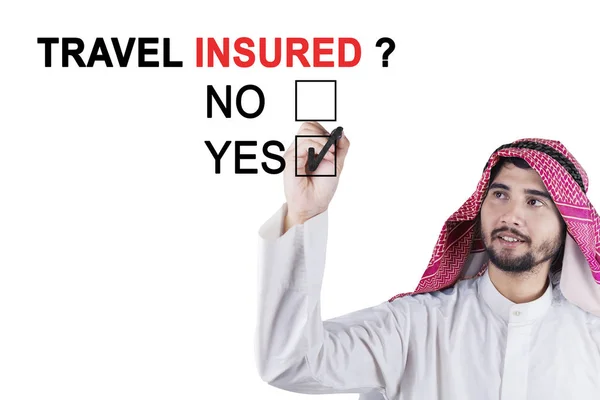 Мусульманский предприниматель одобряет застрахованные поездки — стоковое фото