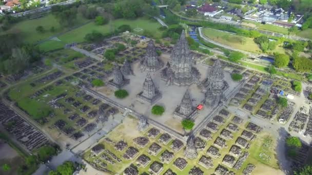 Vista aérea de ruinas templo de Prambanan — Vídeos de Stock