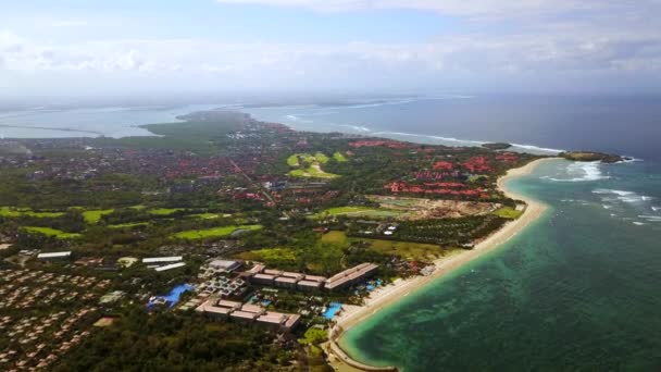 巴厘岛努沙杜瓦海滩的鸟瞰图 — 图库视频影像
