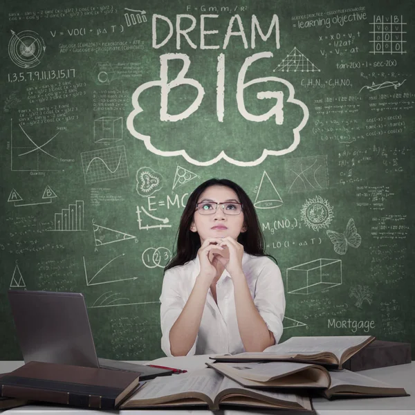 Female student and Dream Big word — Stock Photo, Image