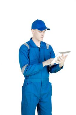 Avrupa makinist studio bir tablet ile çalışma