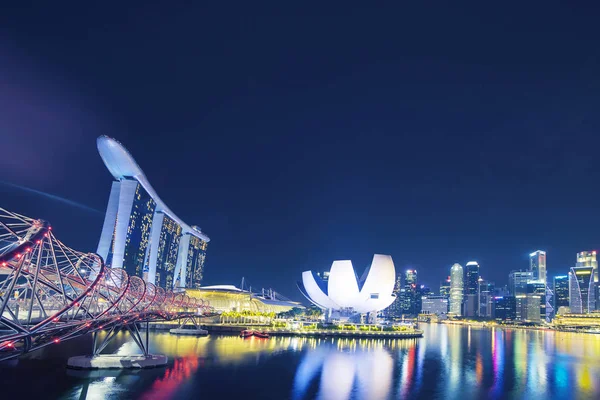 Musée des sciences et Marina Bay Sands Singapour — Photo