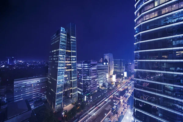 Centrum van de stad Jakarta's nachts — Stockfoto