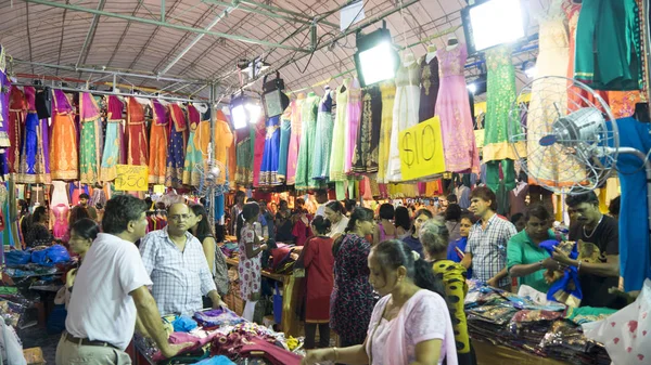 Loja de roupas em Little Índia Singapore — Fotografia de Stock