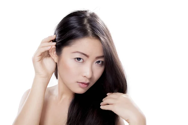 Całkiem japoński kobieta z piękne długie włosy — Zdjęcie stockowe