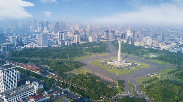 Monumen Nasional pada waktu pagi — Stok Foto