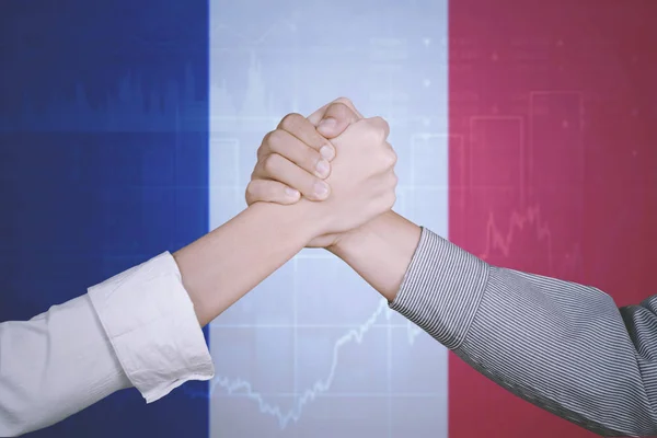 Úspěšný obchodní tým s francouzskou vlajkou — Stock fotografie