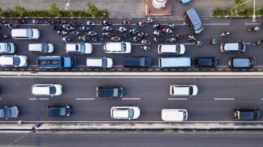 Jakarta yoğun trafik tepe saatte hava fotoğraf