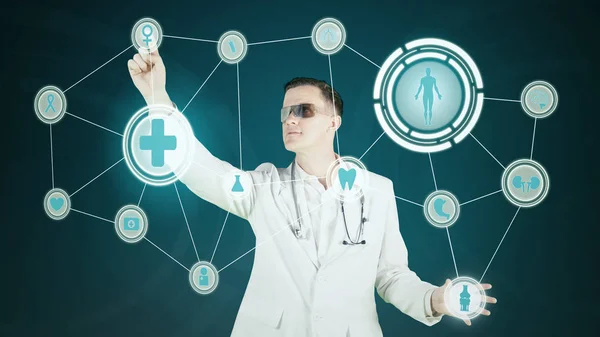 European male doctor working with virtual screen — Stock Photo, Image