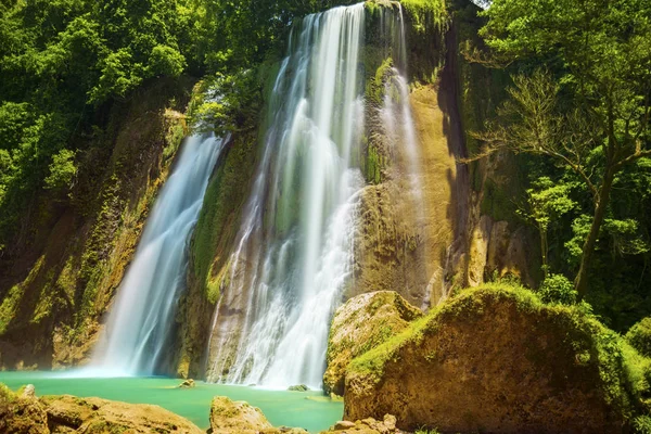 Exotic Cikaso waterfall view — Stock Photo, Image