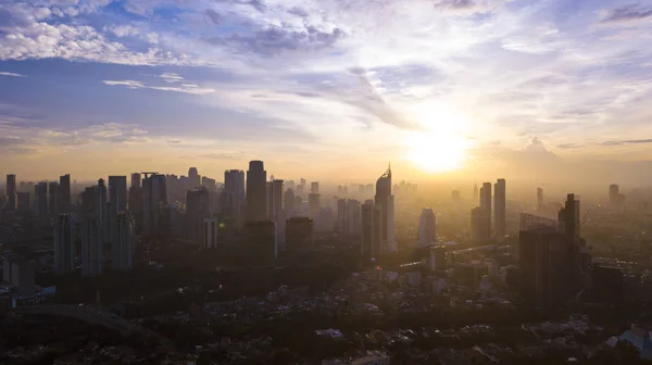 Beautiful urban skyscrapers under light of sunlight — Stock Photo, Image