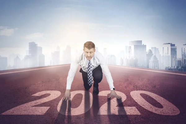 Determined businessman to compete in 2020 — Stock Photo, Image