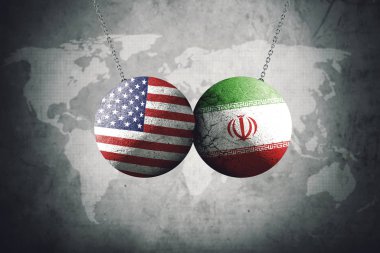 Usa ve İran çarpışan toplara bayrak dikti