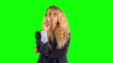 Kafkasyalı sarışın iş kadını