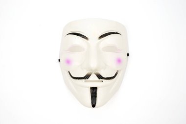 JAKARTA, Endonezya - Nisan 01, 2020: Vendetta maskesi veya Anonymous maskesi, beyaz arka planda izole edilmiş
