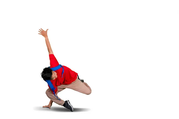 Imagen Estudiante Adolescente Haciendo Handstand Estudio Mientras Lleva Mochila Aislado —  Fotos de Stock