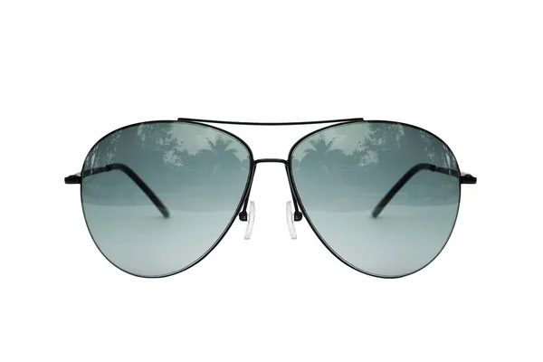 Aviator napszemüveg elszigetelt fehér background, klasszikus napszemüveg. — Stock Fotó