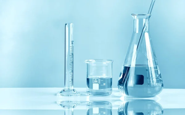 Laboratorio scientifico vetreria sperimentale, Simbolica della scienza ricerca e sviluppo . — Foto Stock
