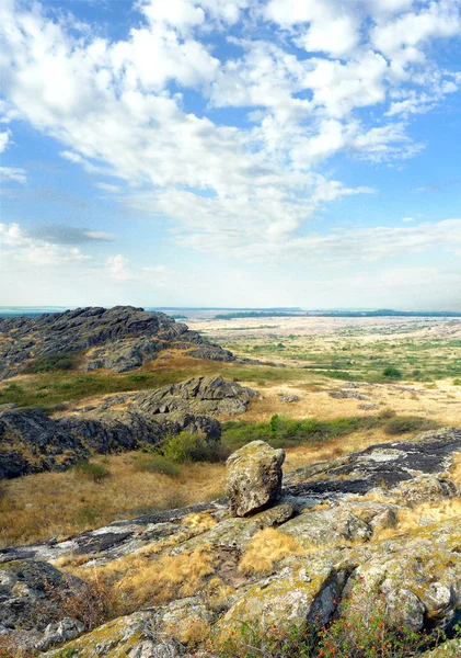 Parco nazionale "Tombe di pietra". Donetsk. Ucraina — Foto Stock