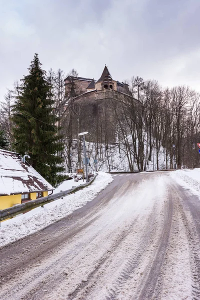 Orava Burg in der Slowakei, historisches Denkmal Festung — Stockfoto