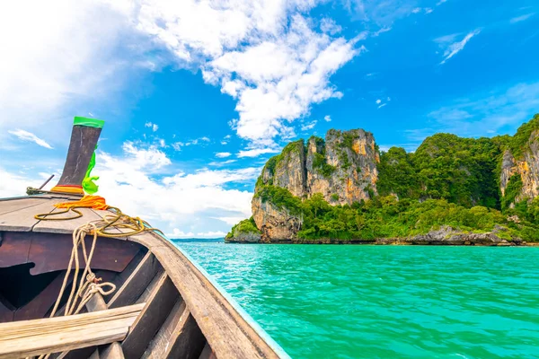 View Boat Going Famous Railay Beach Krabi Town Thailand Favorite — Stock Photo, Image