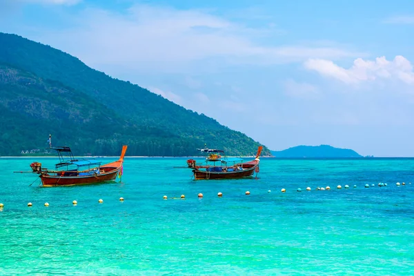 Long Tail Boot Auf Dem Meer Vor Der Insel Lipe — Stockfoto