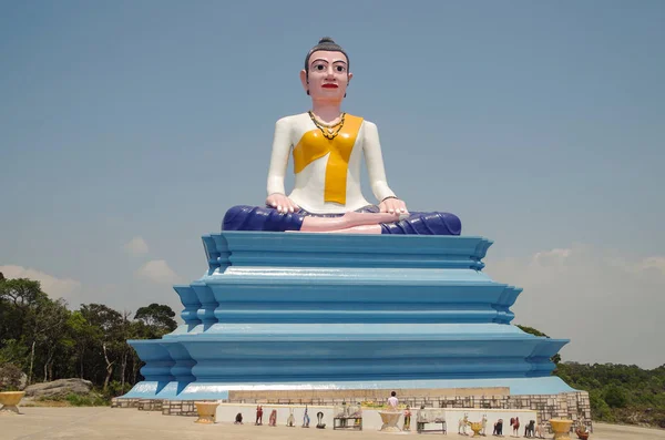 Hoog Monument Voor Lok Yeay Mao Bij Bokor Mountain Oude — Stockfoto