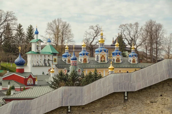 Klooster Pskov Grotten Klooster Pskovo Pecherski Klooster Pskovo Pechersky Muur — Stockfoto