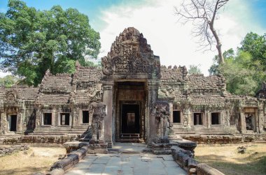 Preah Khan Tapınağı. Başsız gardiyanlar. Angkor - UNESCO Dünya Mirası sahası. Kamboçya, Siem Reap