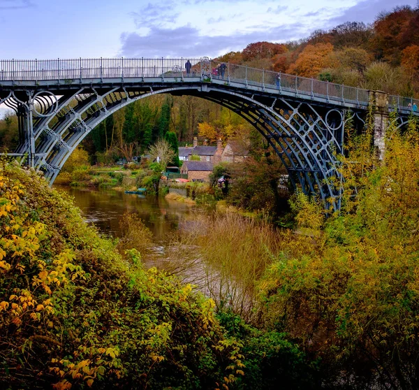 De ijzeren brug op Ironbridge — Stockfoto