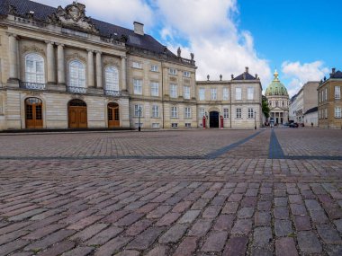 Amalienborg ve Fredericks Church Kopenhag