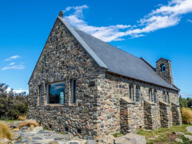 Bir kilise Manzaralı