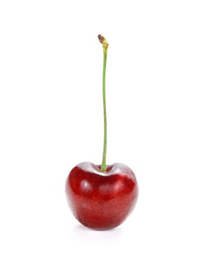 Beyaz arka planda izole edilmiş kiraz çileği