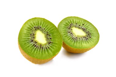 kivi meyvesi beyaz arkaplanda