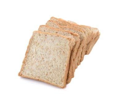 Beyaz arka planda izole edilmiş taze ekmek dilimleri