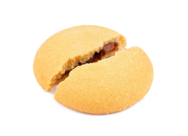 Delas i bitar runda cookie isolerade över den vita backgrou — Stockfoto